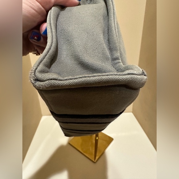 Hermes Fourre tout PM Tote Bag - Picture 11 of 13